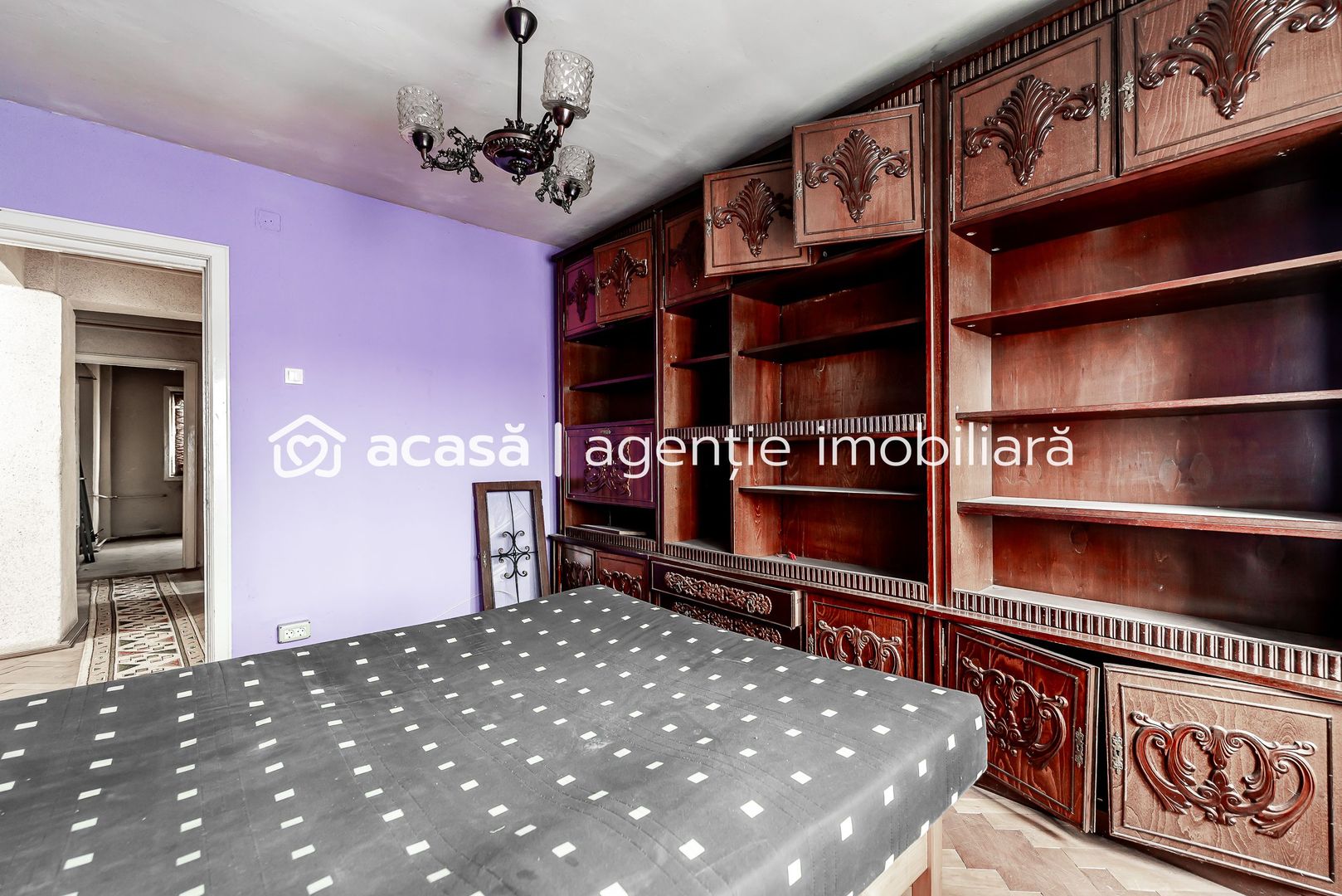 Apartament spatios in centrul orasului Chisineu Cris - Poză 4