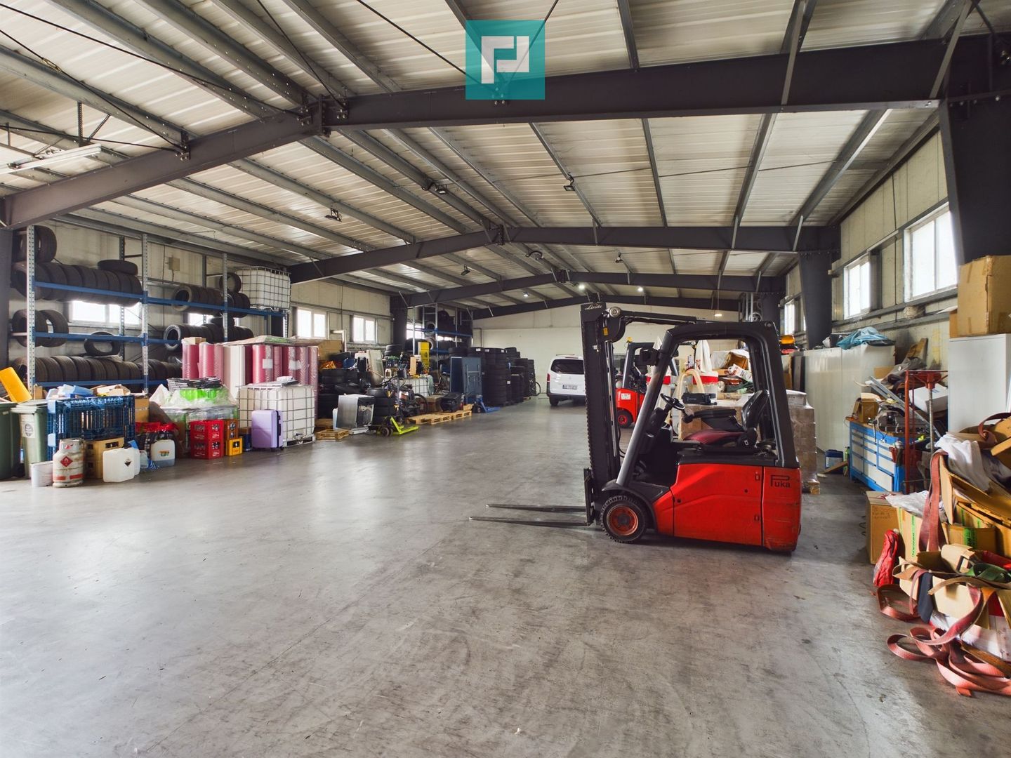 Hală industrială cu teren de 3600 mp în Gai - Poză 27