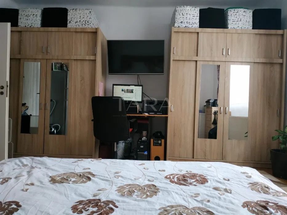 Casa cu 2 camere de vanzare in zona Gruia. - Poză 6