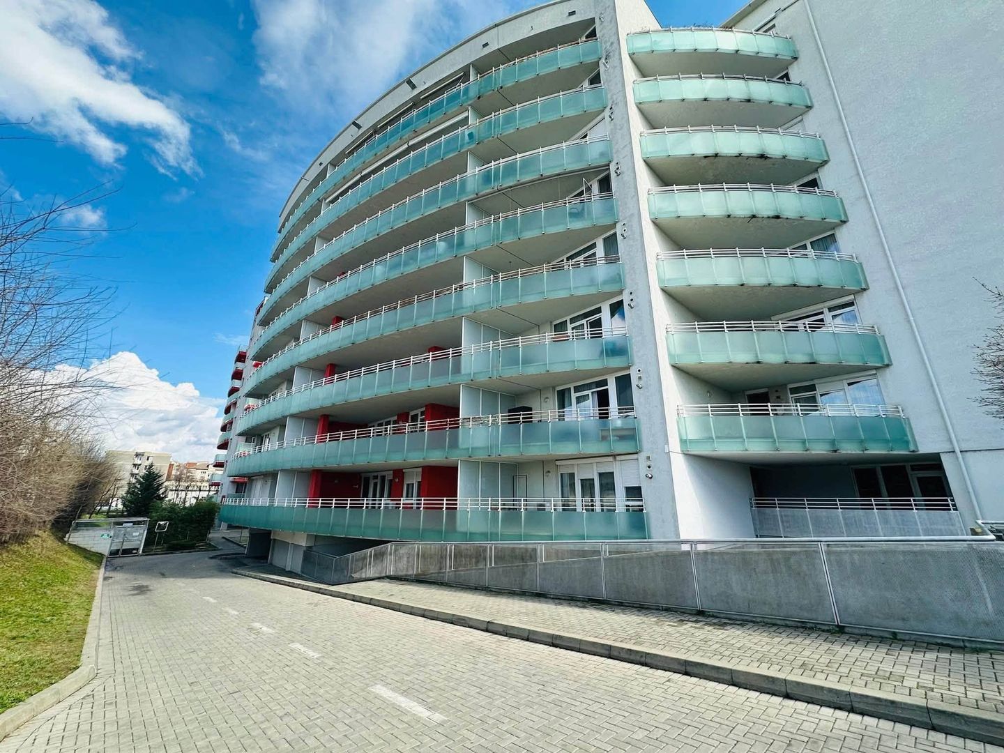 Apart. 3 camere, Ared R 18 pe str. Tudor Vladimirescu - Oradea - Poză 10