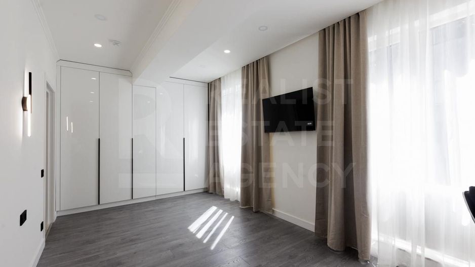 Chirie, apartament, 2 dormitoare, str. Calea Ieșilor, Sculeni - Poză 4