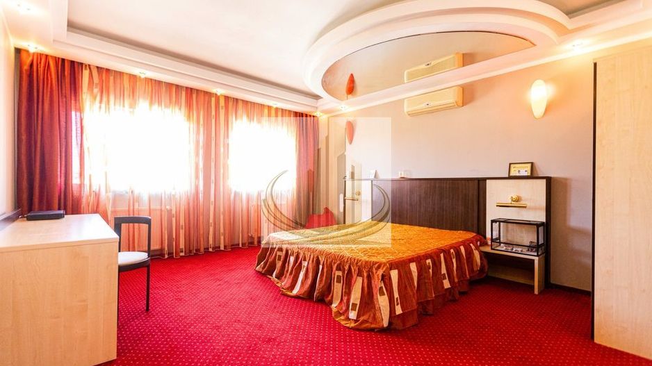 Vila Luxury în Dumbrăvița – Exclusivitate lângă pădure 980E/mp - Poză 3