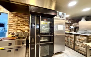 Spatiu Comercial  *731mp* / VAD stradal 31m / 19 locuri de parcare // Unirii - Poză 17