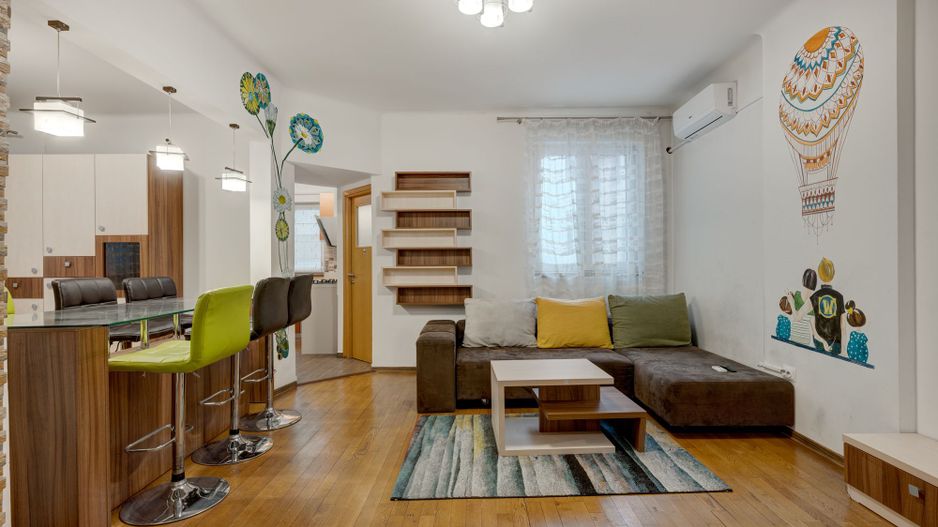 2 Apartamente  in Vila 5 Cam Metrou Basarab Gara de Nord - Poză 2