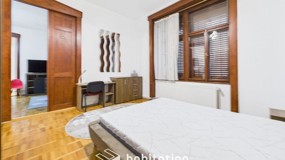 Piața Victoriei - Apartament primitor cu farmec istoric - tur virtual - Poză 8