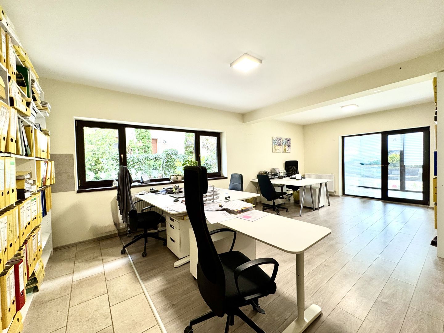 Spațiu de birou complet echipat – 115 mp, 3 birouri, 3 grupuri sanitar - Poză 25