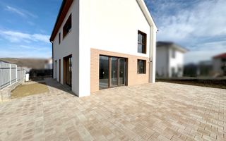 Casa unifamiliala/Teren 505 mp/CF. - Poză 1