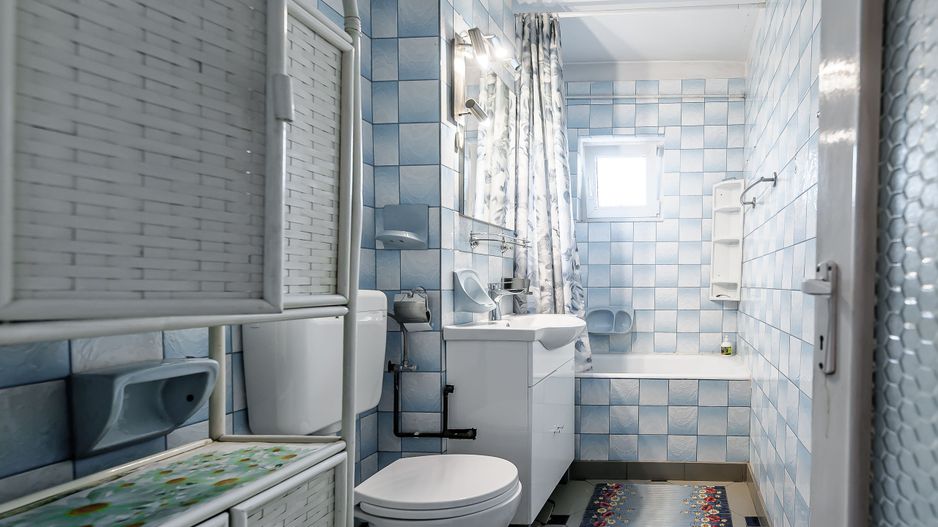 VÂNDUT! Apartament decomandat 3 camere în Grădiște. - Poză 4