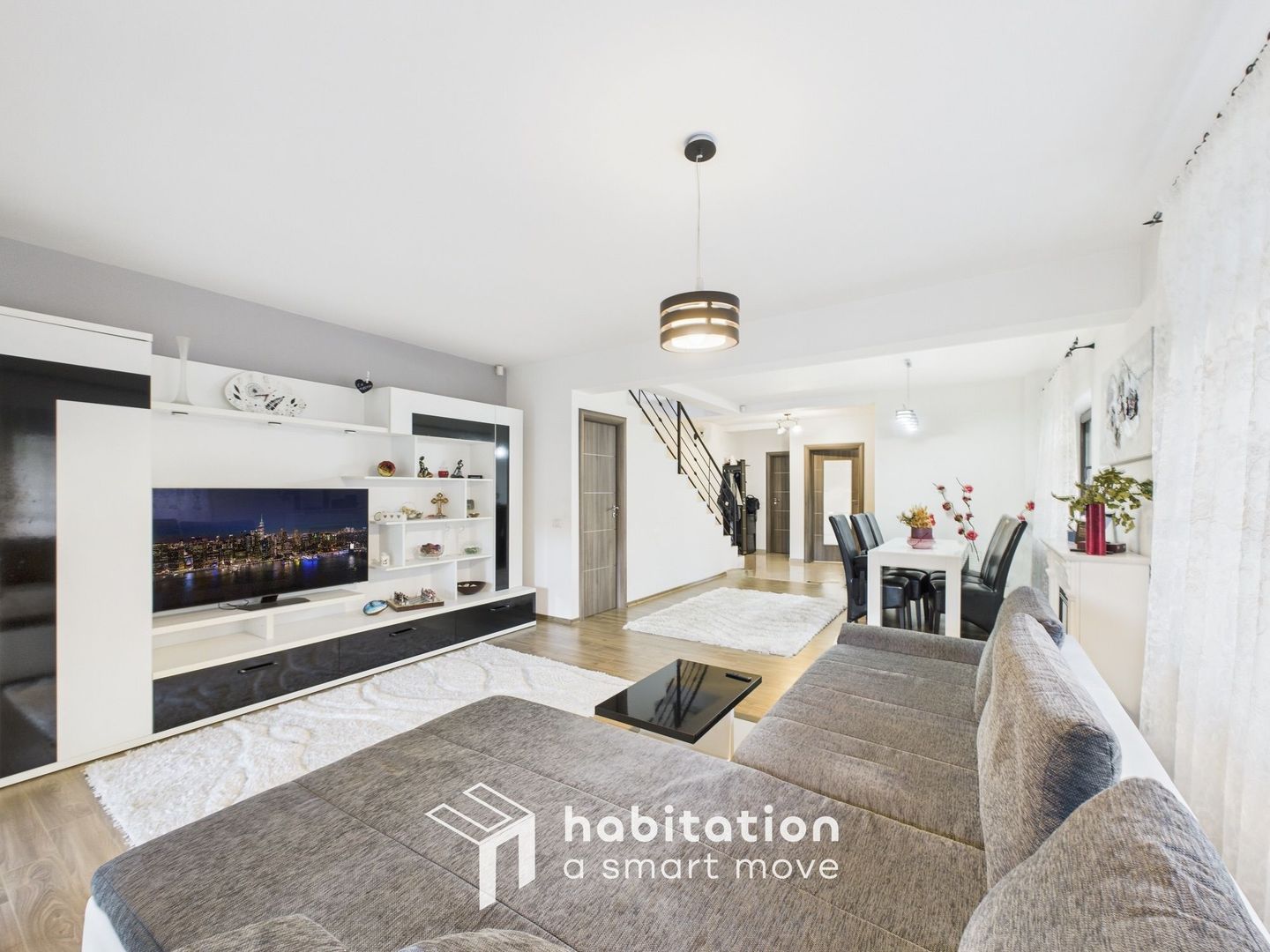 Duplex spațios,  grădină amenajată și poziție excelentă lângă Kaufland - Poză 3