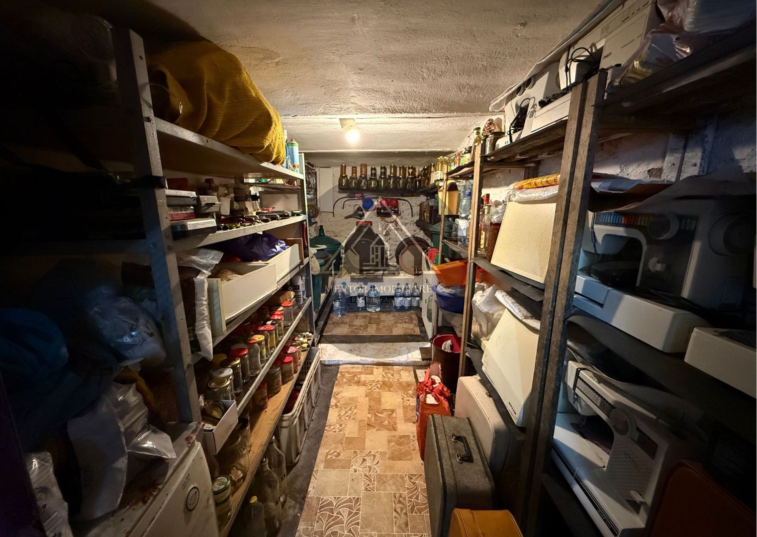 Apartament la casă de 2 camere, Medias - Poză 17