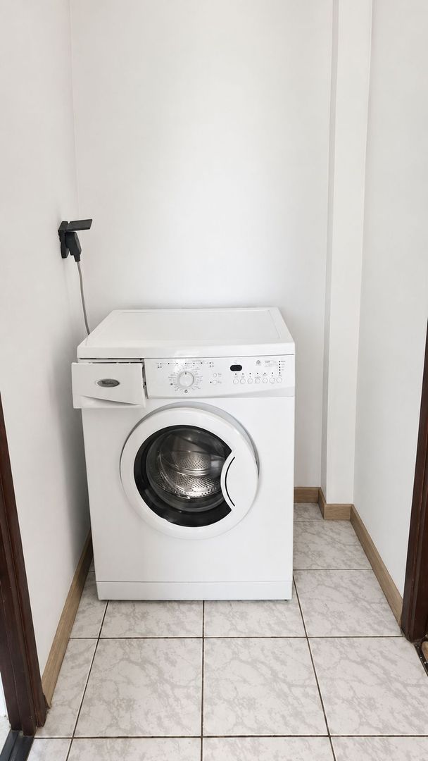 Soarelui | Școala Generală 30 | 2 camere | Balcon închis - Poză 10