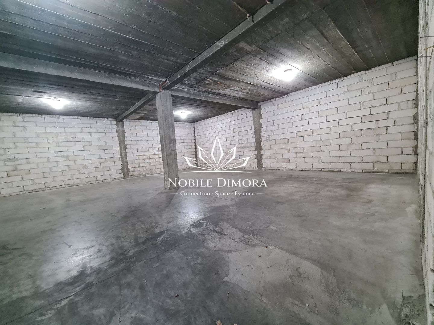 Hala de depozitare de 200/400mp de inchiriat/vanzare in Dumbravita - Poză 1