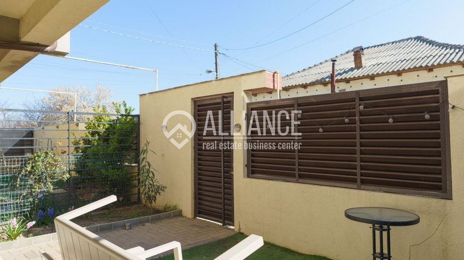 PALAZU MARE -  Vila Duplex cu 4 Camere, Panorama Superba si Curte Amenajata - Poză 20