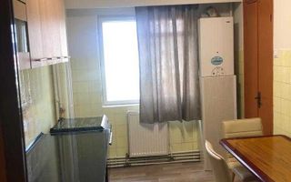 Apartament cu 3 camere, zona Piața Cipariu - Poză 1