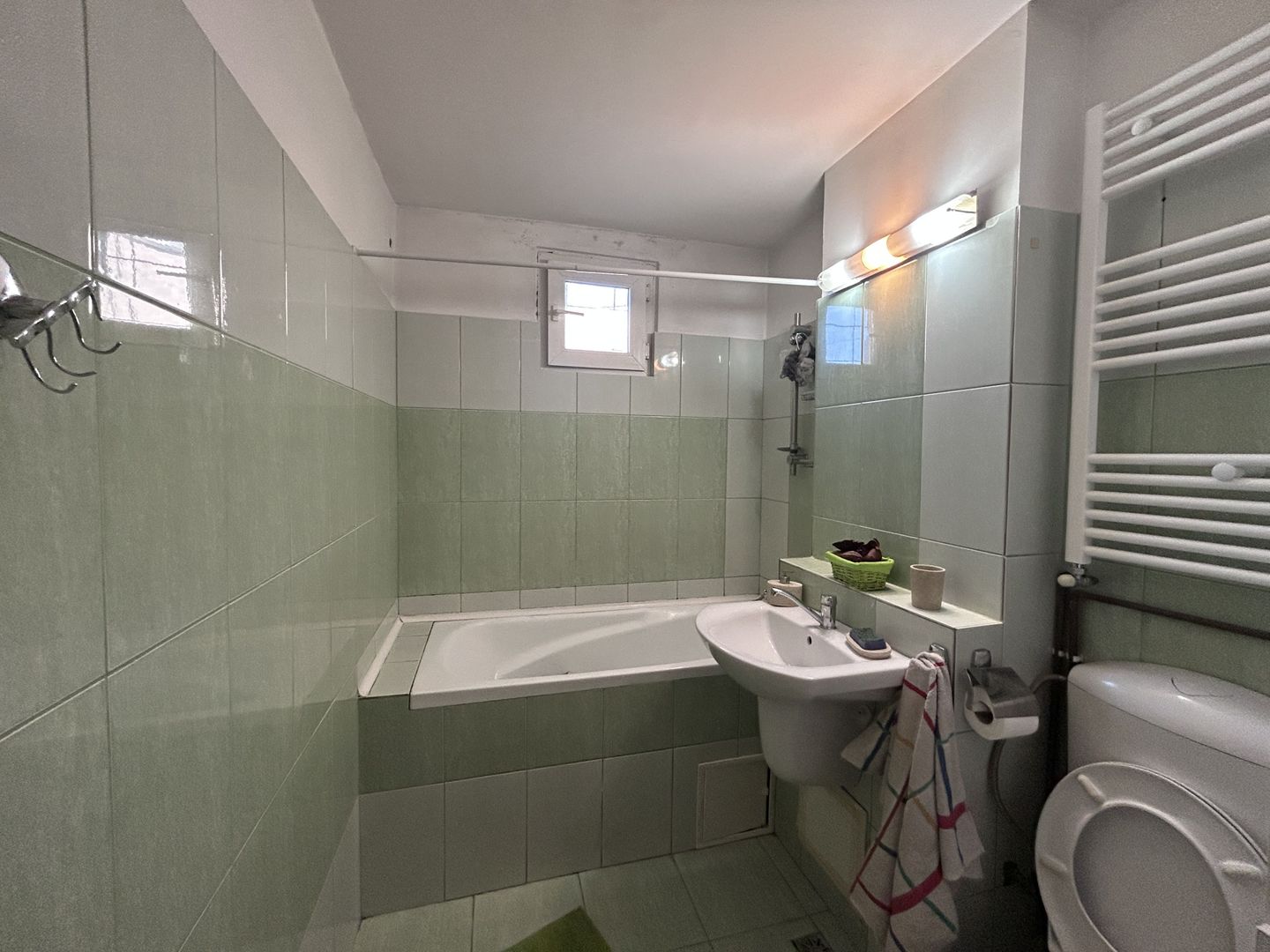 De inchiriat apartament 4 camere  – Micalaca, Arad - Poză 8