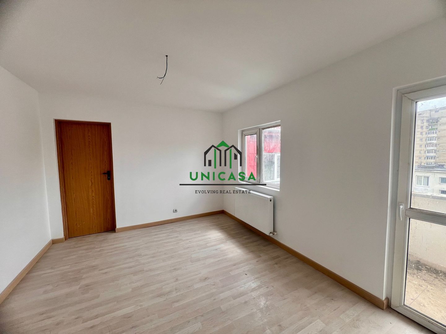 Garsoniera la mansardă/Ostroveni/26.000 € - Poză 1