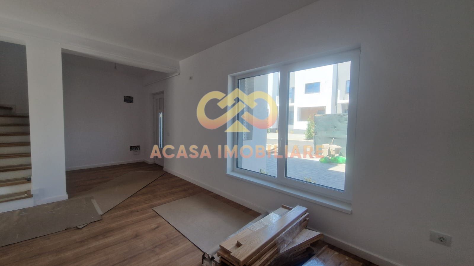 NOU APARTAMENT 4 CAMERE INTABULAT  101 MP CU GRADINA - Poză 3