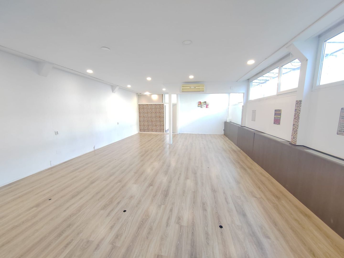 Spatiu Versatil la 5 minute de Metrou Iancului - Poză 3