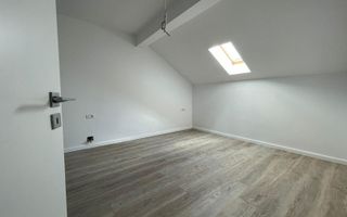 Apartament tip penthouse | 3 camere | Giroc - Poză 5