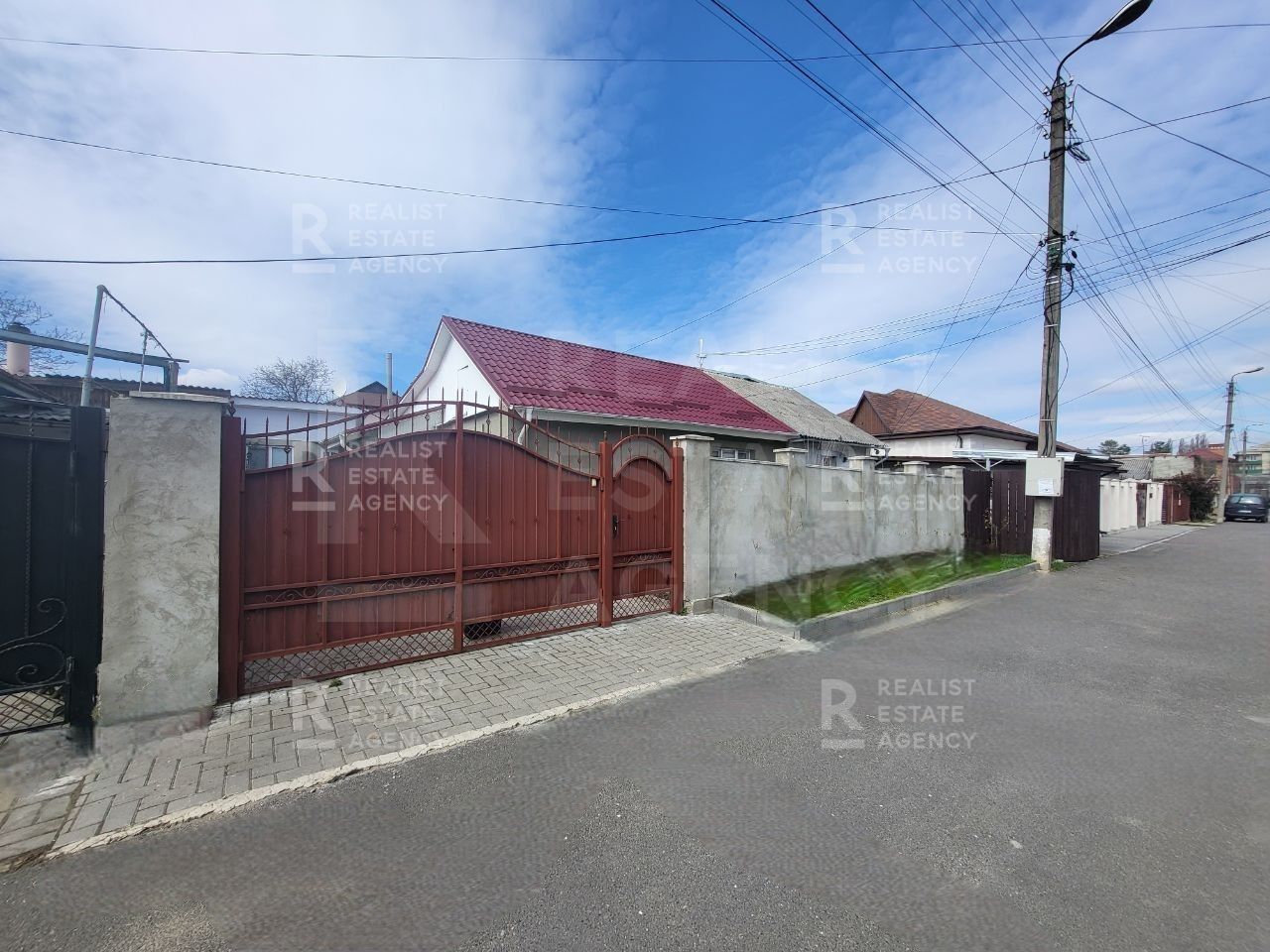 Vânzare, casă, 2 camere, str. Capricorn, Centru - Poză 1