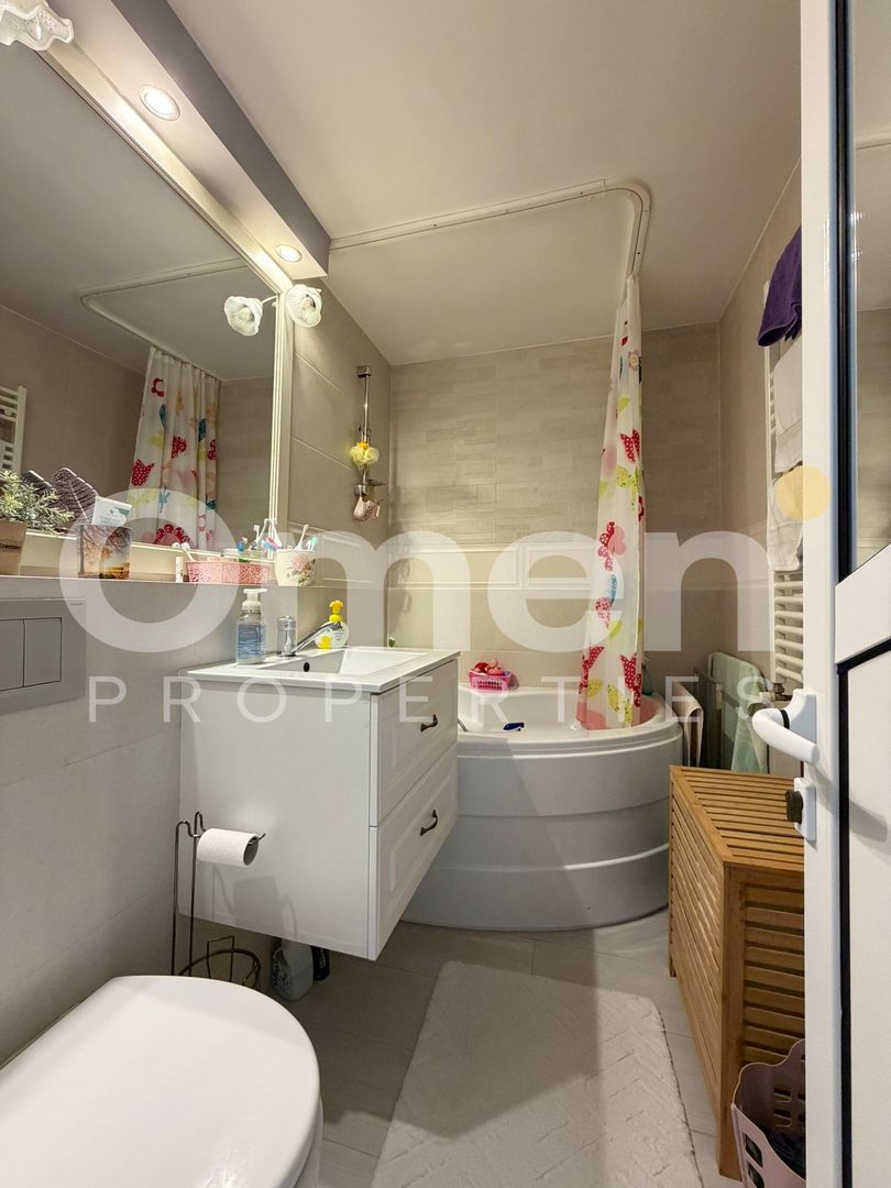 Apartament cu 3 camere decomandat, etaj intermediar,  zona Lidl Hotvon - Poză 11
