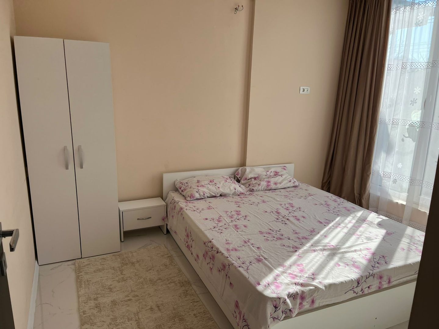 Casa moderna de inchiriat, zona Clinceni- 600 Euro - Poză 3
