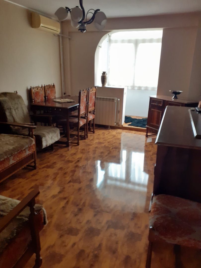 De vanzare apartament 2 camere Lujerului - Poză 1
