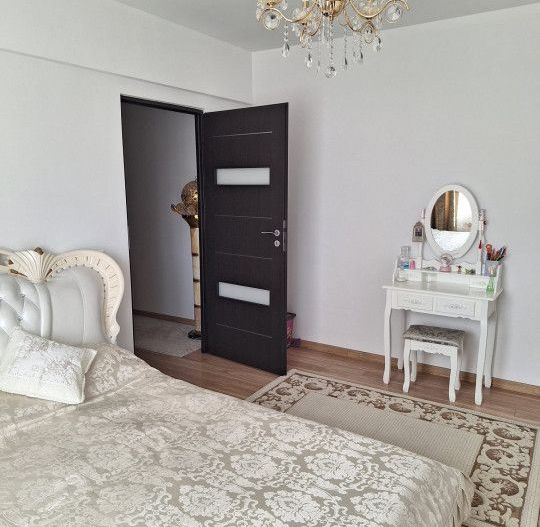 Tomis Plus - Apartament 3 camere confort 1, mobilat si utilat. - Poză 3