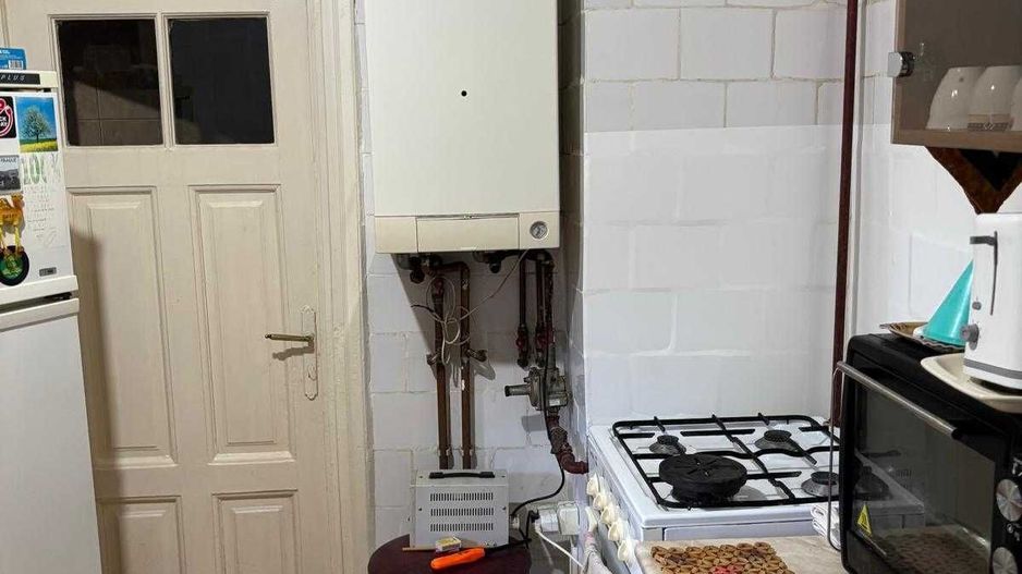 Vand apartament cu 3 camere in Calea Plevnei, zona SPA Orhideea - Poză 5