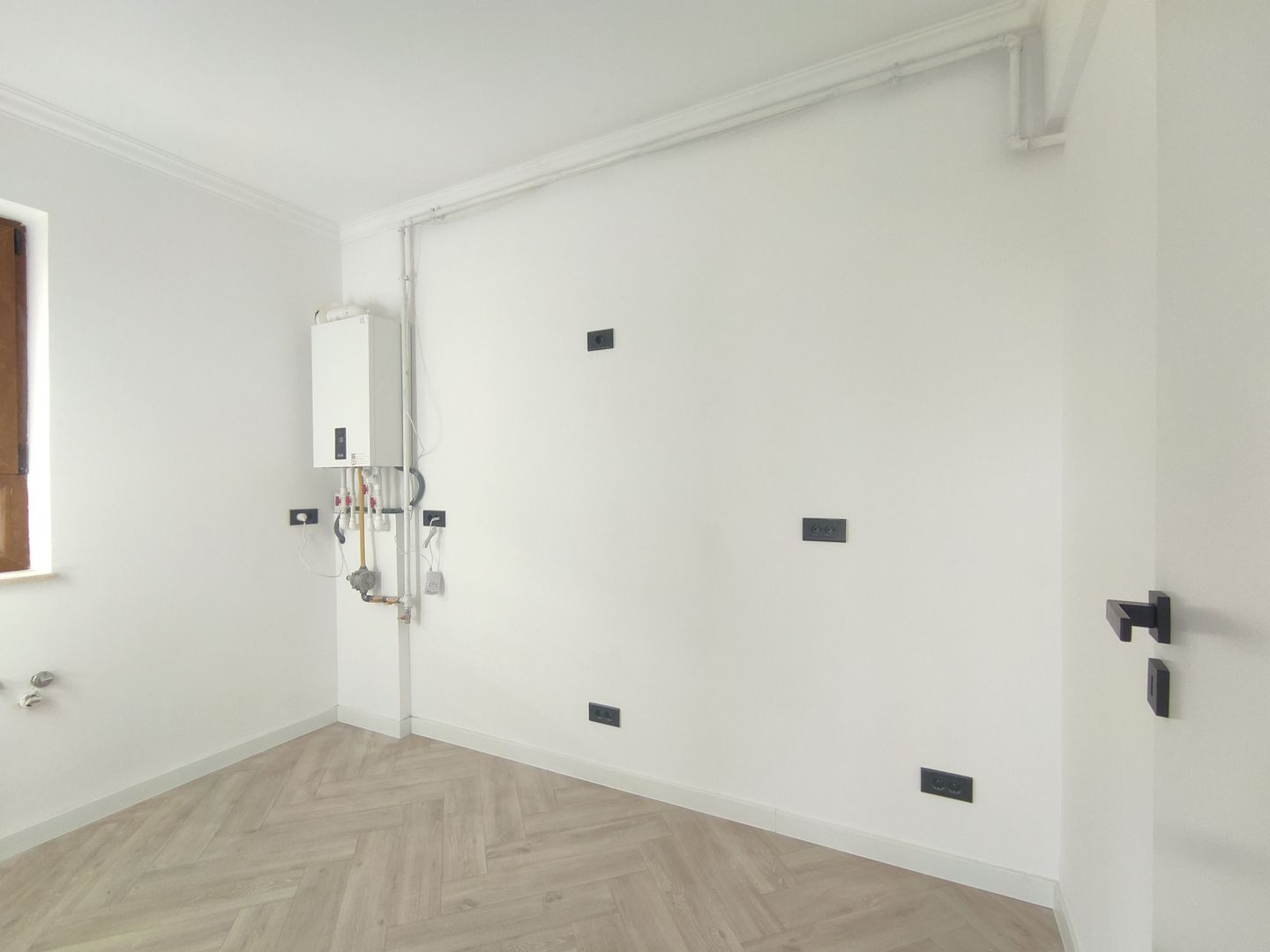 Vânzare apartament 2 camere cu terasa Generoasă zona Bazilescu - Poză 10