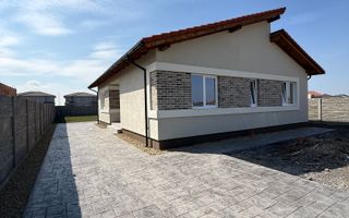 Casa individuala pe parter Mosnita Noua, COMISION 0 - Poză 2