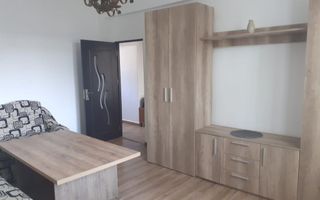 Închiriez apartament cu doua camere - Poză 1