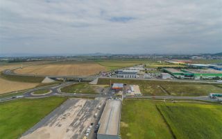 Oportunitate de investitie la DN1, 5.000 mp, zona aeroportului Brasov - Poză 1