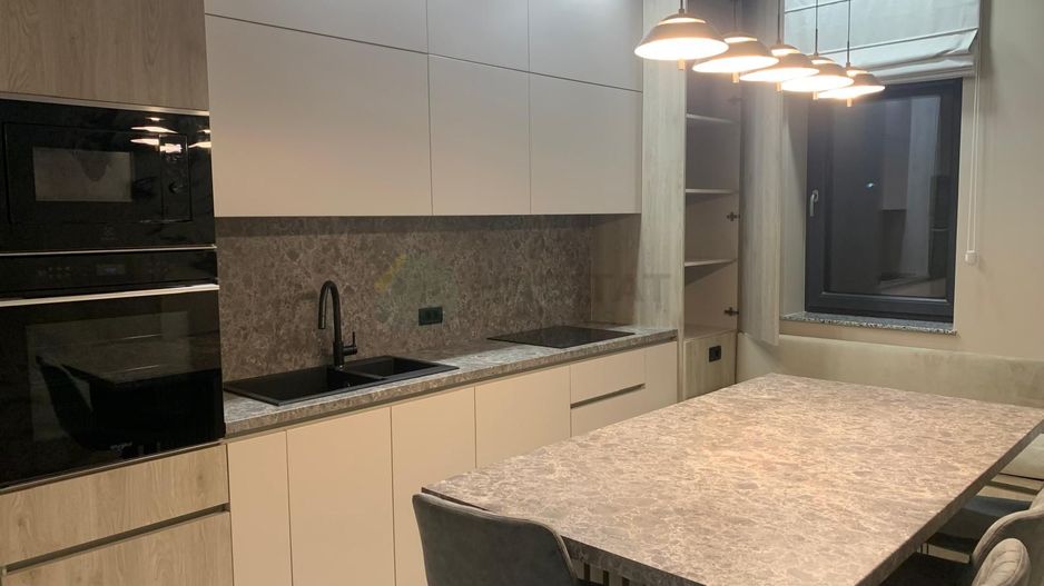 VILĂ DE LUX –  Strada Gheorghe  Ioneescu Sisești/ Băneasa – 1.200.000€ - Poză 4