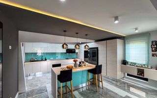 Ready to move  |  Vila premium cu piscina și jacuzzi încălzite - Poză 23