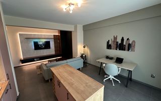 Apartament cu 2 camere, 52mp , terasa 25mp , Zona Centrala - Poză 2