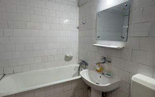 2 Camere - 52MP | Decomandat | Etaj 3/8 | Credit | M Crangasi - 8 min - Poză 3