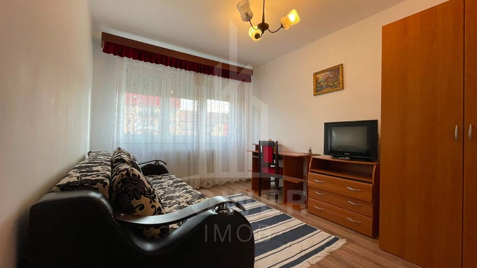 Apartament de închiriat, 2 camere, Mihai Viteazul - Poză 1