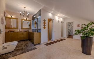 De Vânzare Vila Superba la liziera parcului Sub Arini - Poză 4