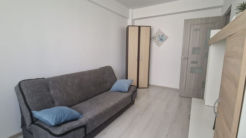 Apartament 2 camere Decomandat 54 mp Intabulat Galata 95000 euro - Poză 2