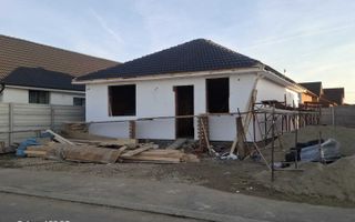 Casă de vânzare Nojorid – 3 camere, 85 mp utili - Poză 1
