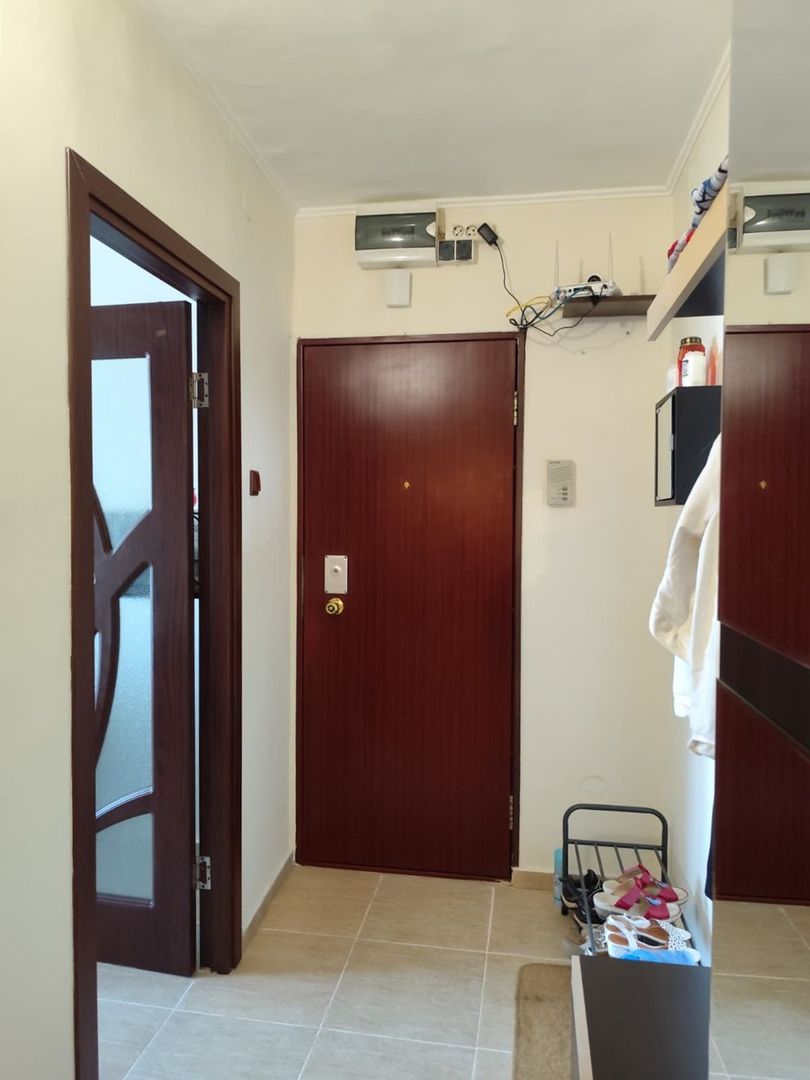 Apartament 4 camere, Calea Aradului - Oradea, tip D, renovat, vanzare - Poză 15