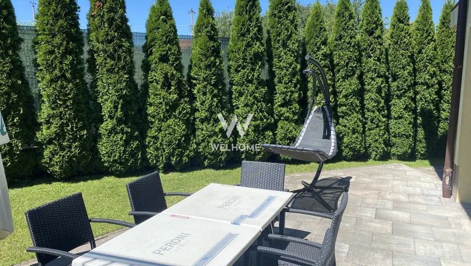 Casă spațioasă 210 mp, cu garaj și terasă - Cisnădie - Poză 8