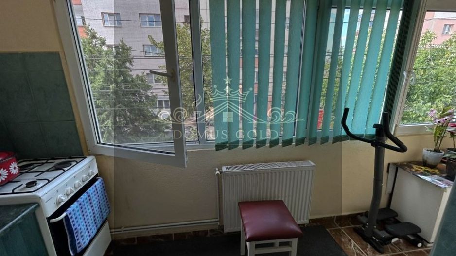 Vind apartament 2 camere. - Poză 5