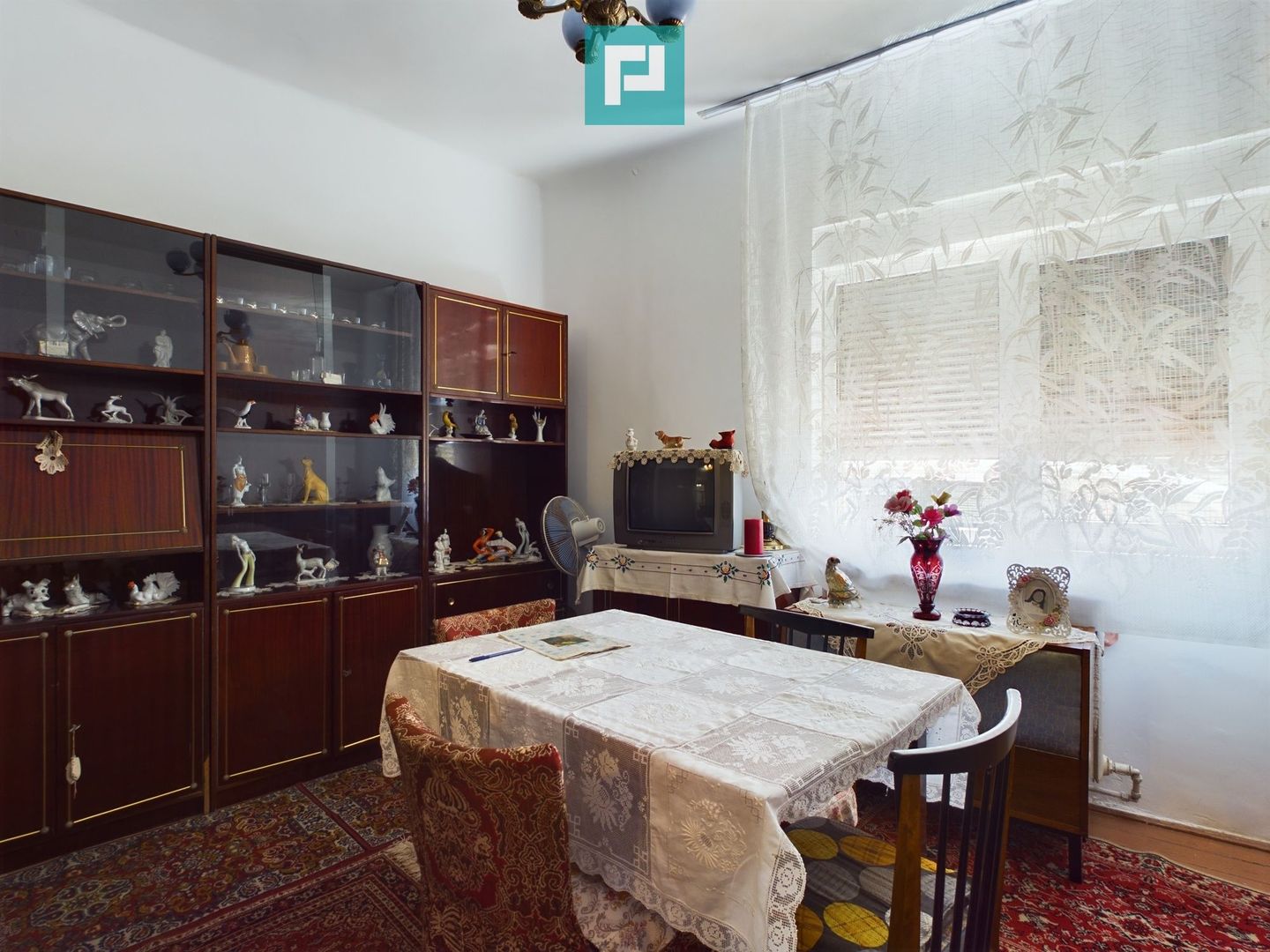 Apartament cu 2 camere de vânzare- zona Uta - Poză 2