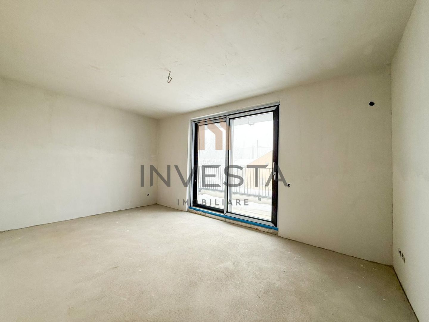 Apartament 148 mp utili + 150 mp terasa + 250 mp cota teren! Cu CF! - Poză 6