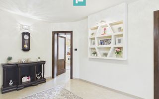 Vilă cu 7 camere de vânzare în zona Central - Poză 42