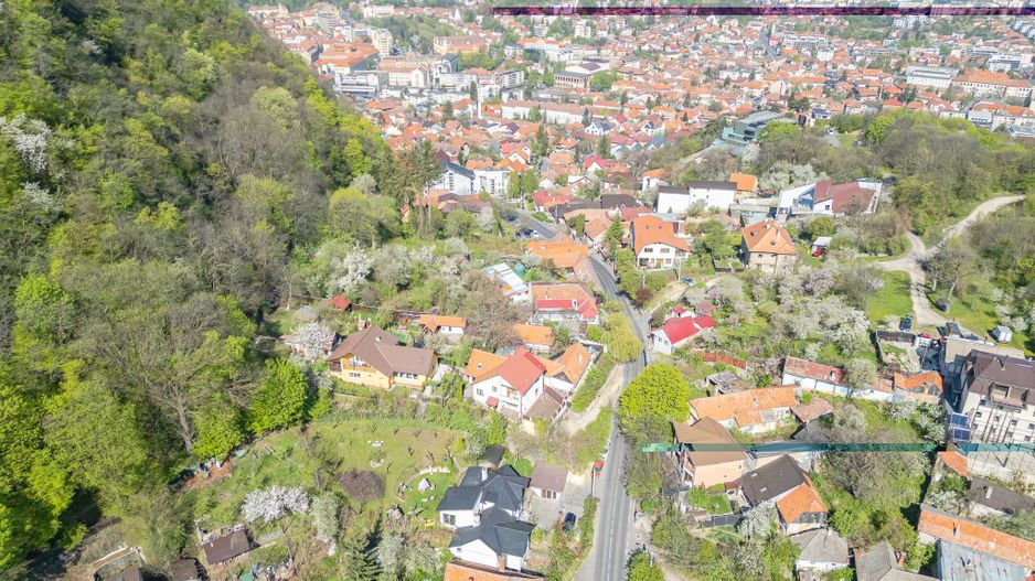 Casă cu panoramă si la doar câțiva pași de Centrul Istoric - Poză 28