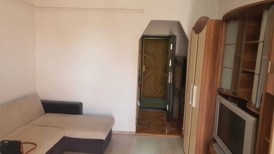 Garsoniera cocheta de vanzare - Str Ostrovului Etaj3/4 - Poză 1