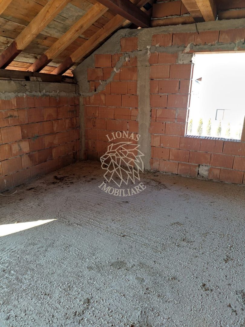 Casa/ Vila la Rosu- 365mp-1000 mp teren- regim P+1- Zona Viisoara - Poză 6